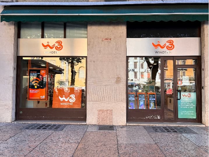 Il WindTre Store di Verona Porta Nuova