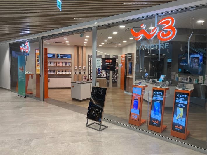 Il WindTre Store di Lagundo CC Algo