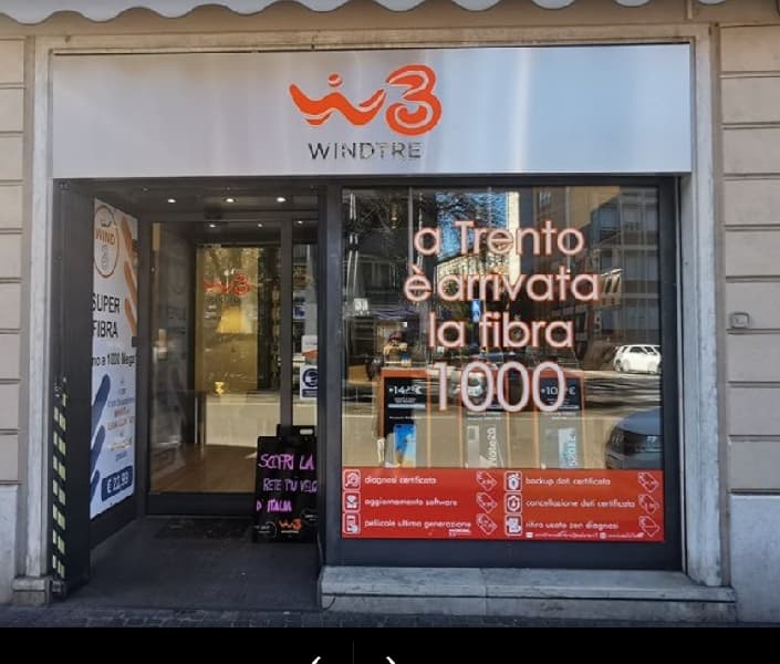 Il WindTre Store di Trento Corso 3 Novembre