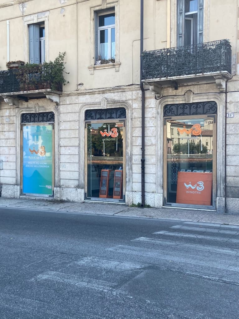 Il WindTre Store di Verona San Paolo
