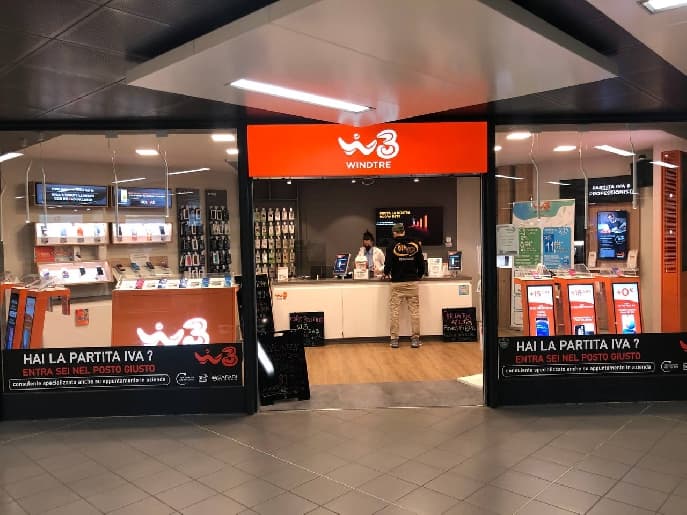 Il WindTre Store di Trento CC Top Center