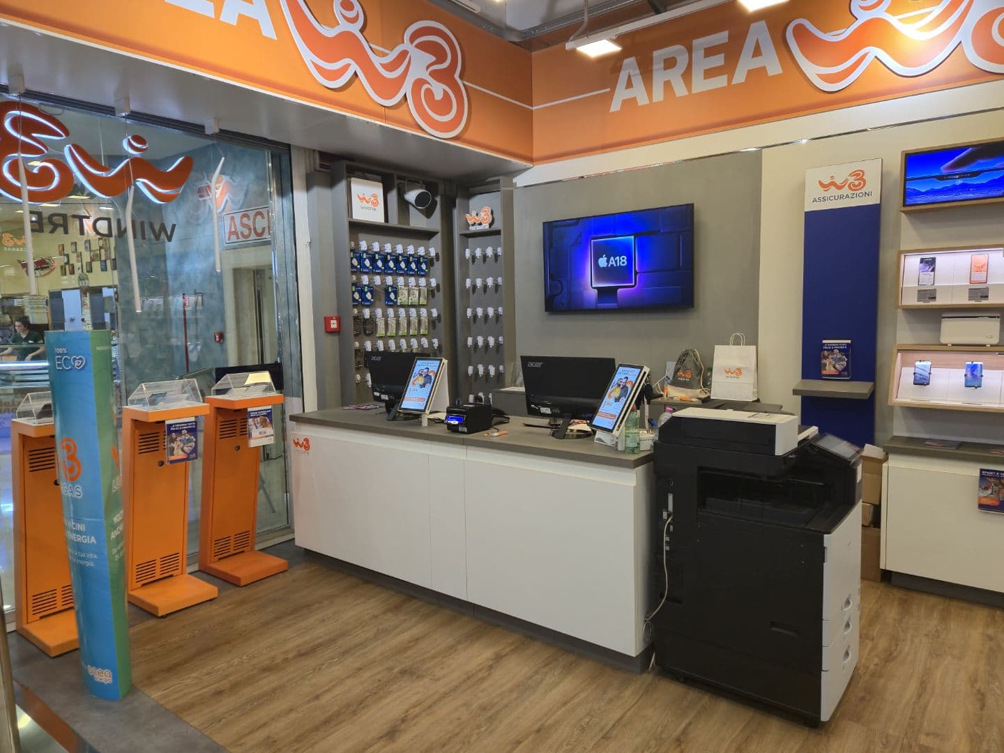 Il WindTre Store di San Cesareo